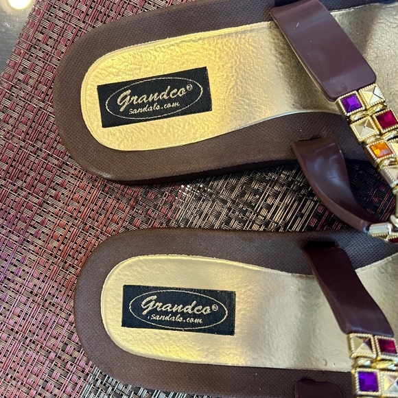 Grand Co Brown Sandals with Multiple-Coloured Gems Size 9 - Picture 8 of 10